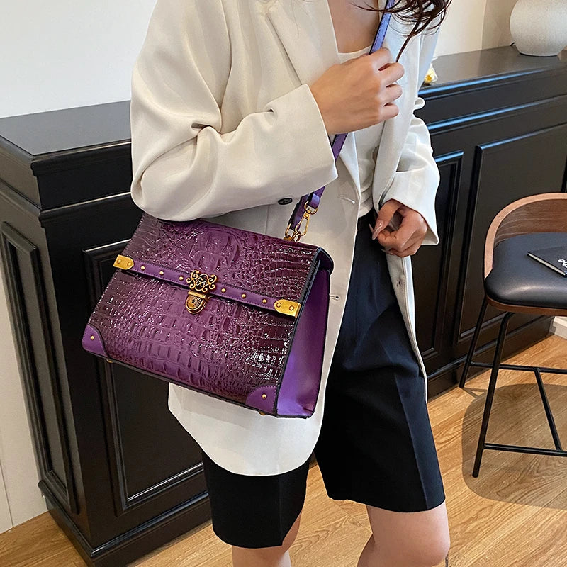 Velora Crossbody Bag